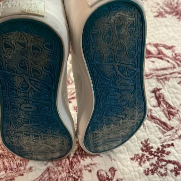 Blowfish white sneakers - Picture 5 of 5